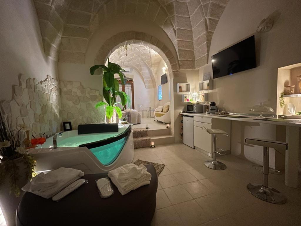Suite Il Vicoletto Crispiano Exterior photo